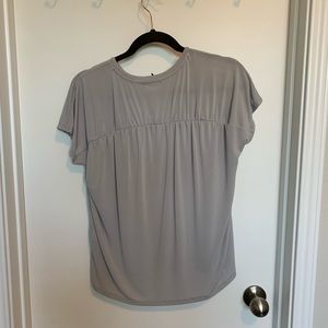 Banana republic gray blouse